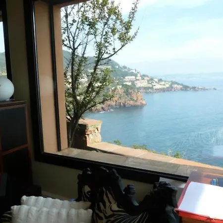 شقة 4 Pieces 6 Pers Vue Exceptionnelle Mer 80710 Le Trayas
